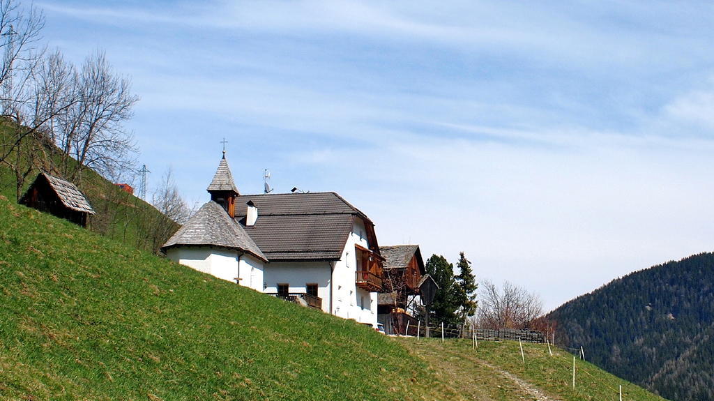 Berggasthof Trattes Olang Exterior photo